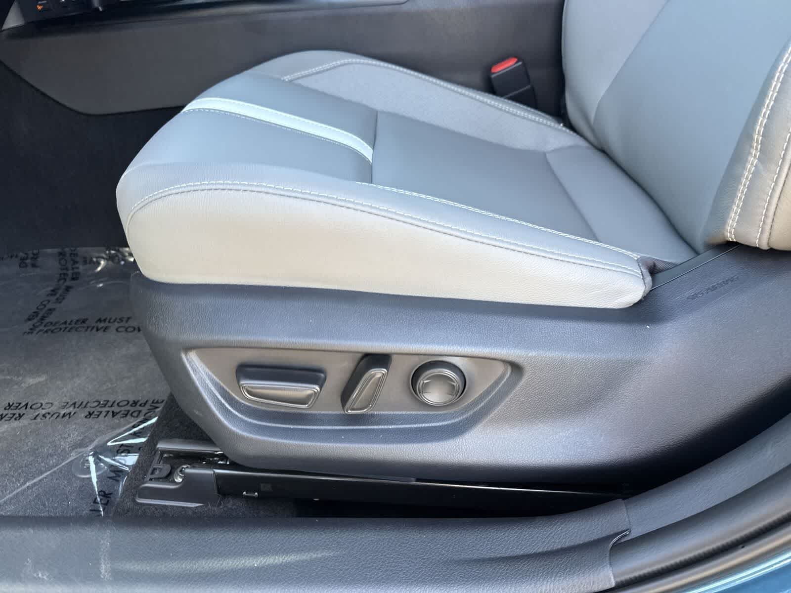 Thumbnail: 2025 Toyota Camry - 18