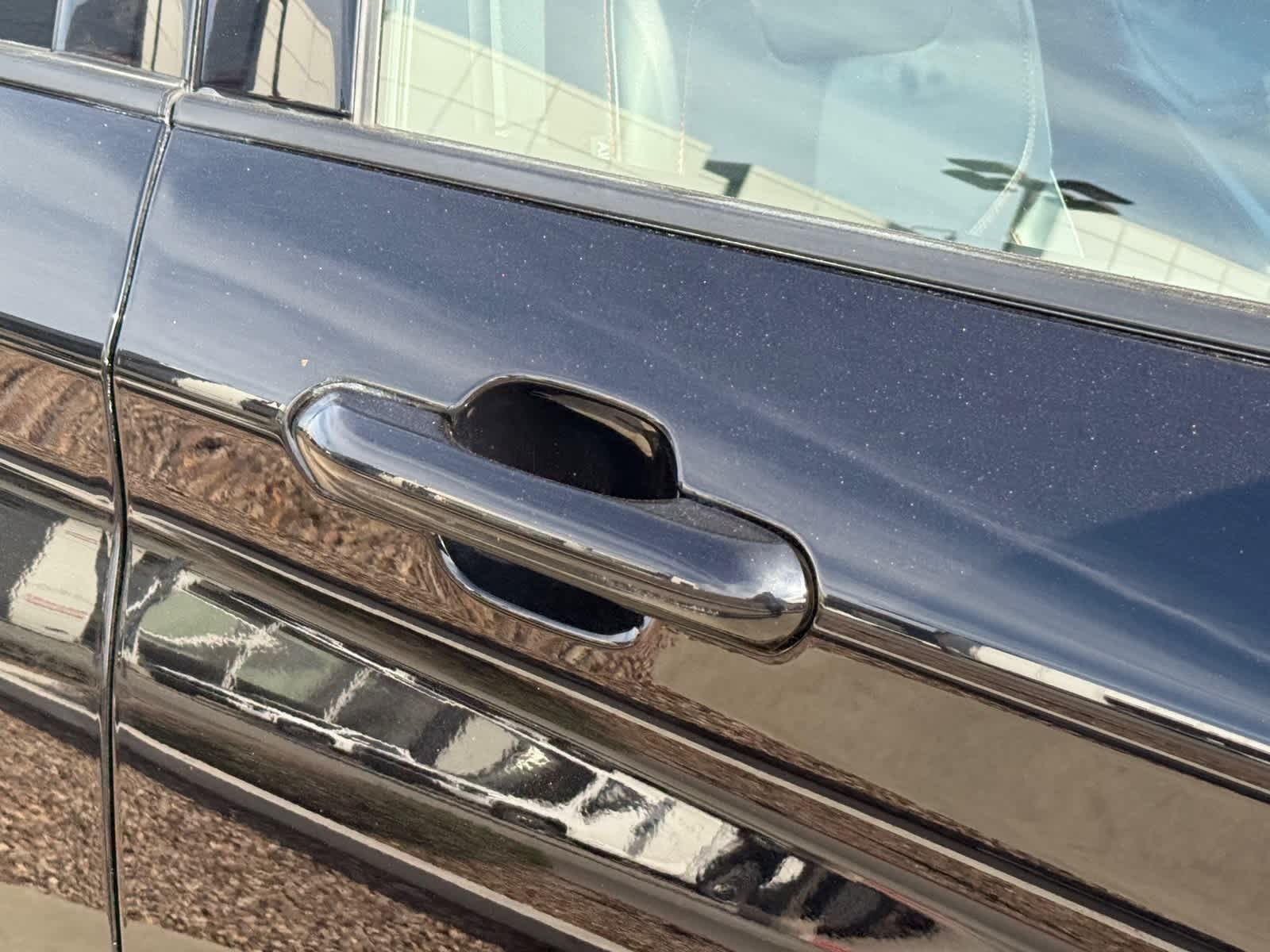 Thumbnail: 2025 Ford Explorer - 8