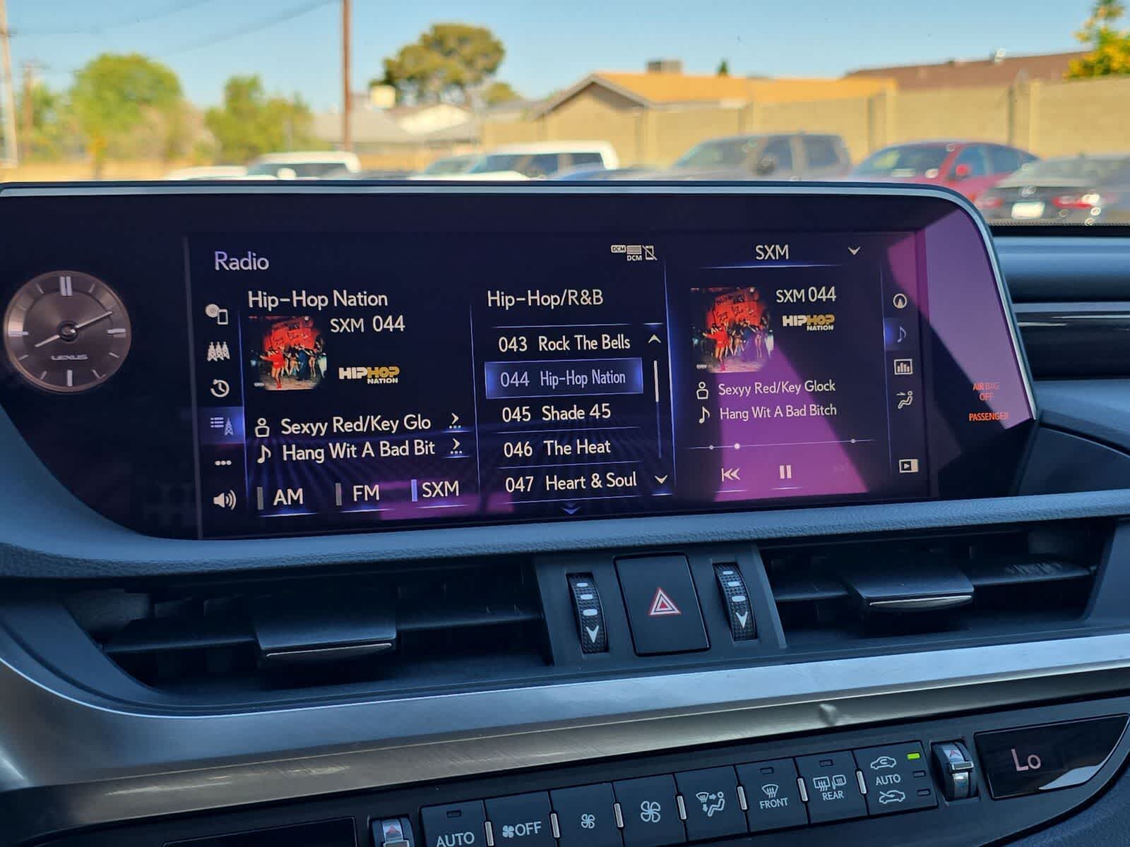 Thumbnail: 2019 Lexus ES - 20