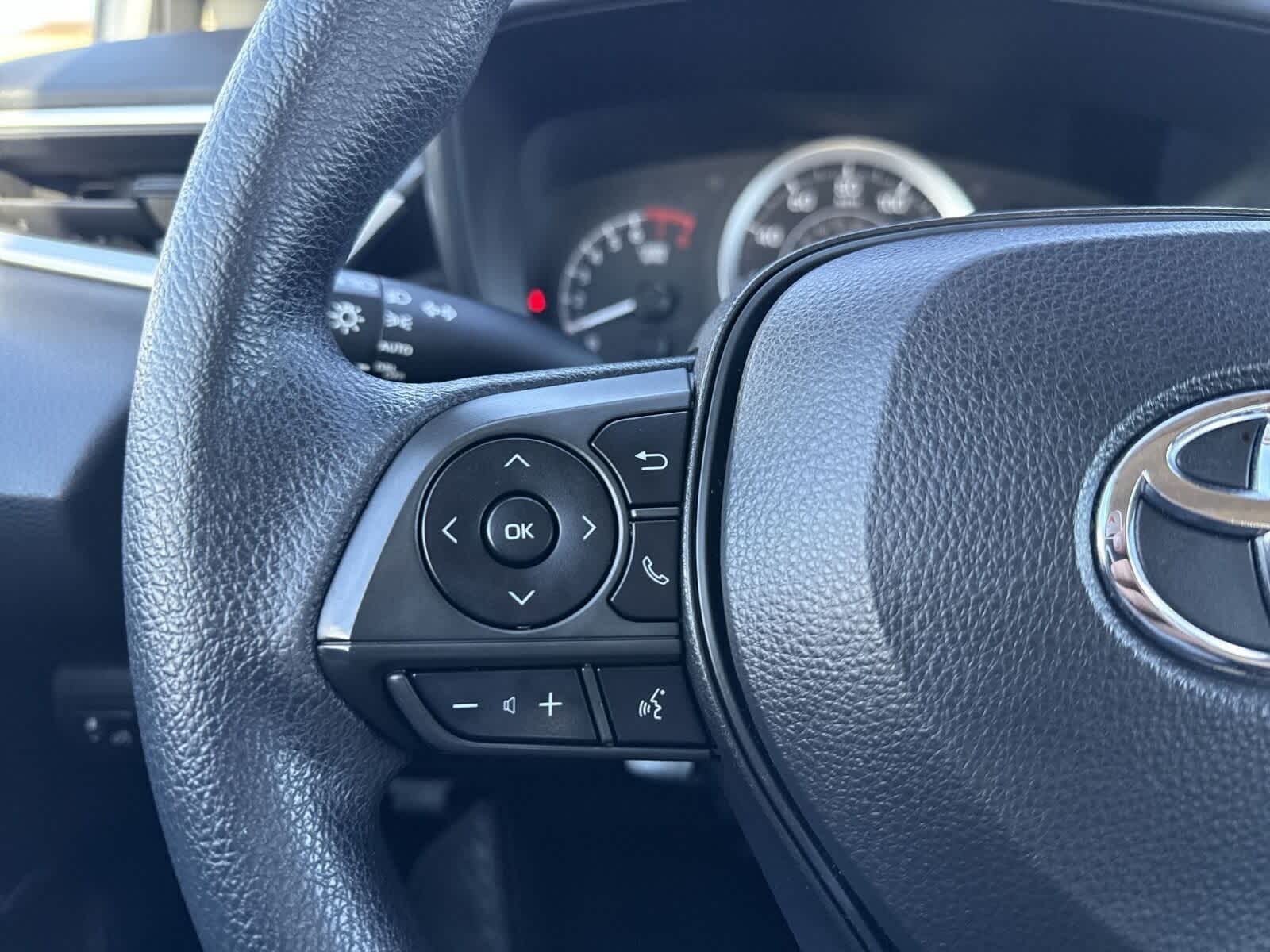 Thumbnail: 2020 Toyota Corolla - 28