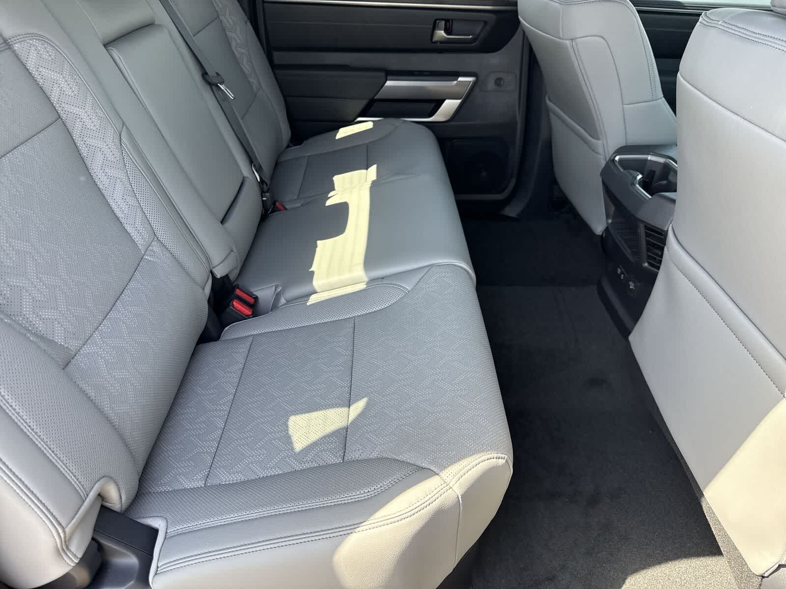 Thumbnail: 2025 Toyota Tundra - 14