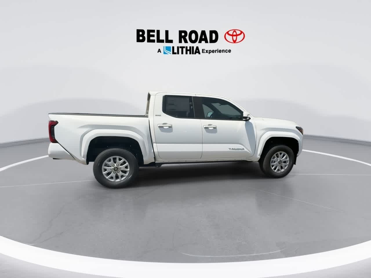 Thumbnail: 2025 Toyota Tacoma - 9