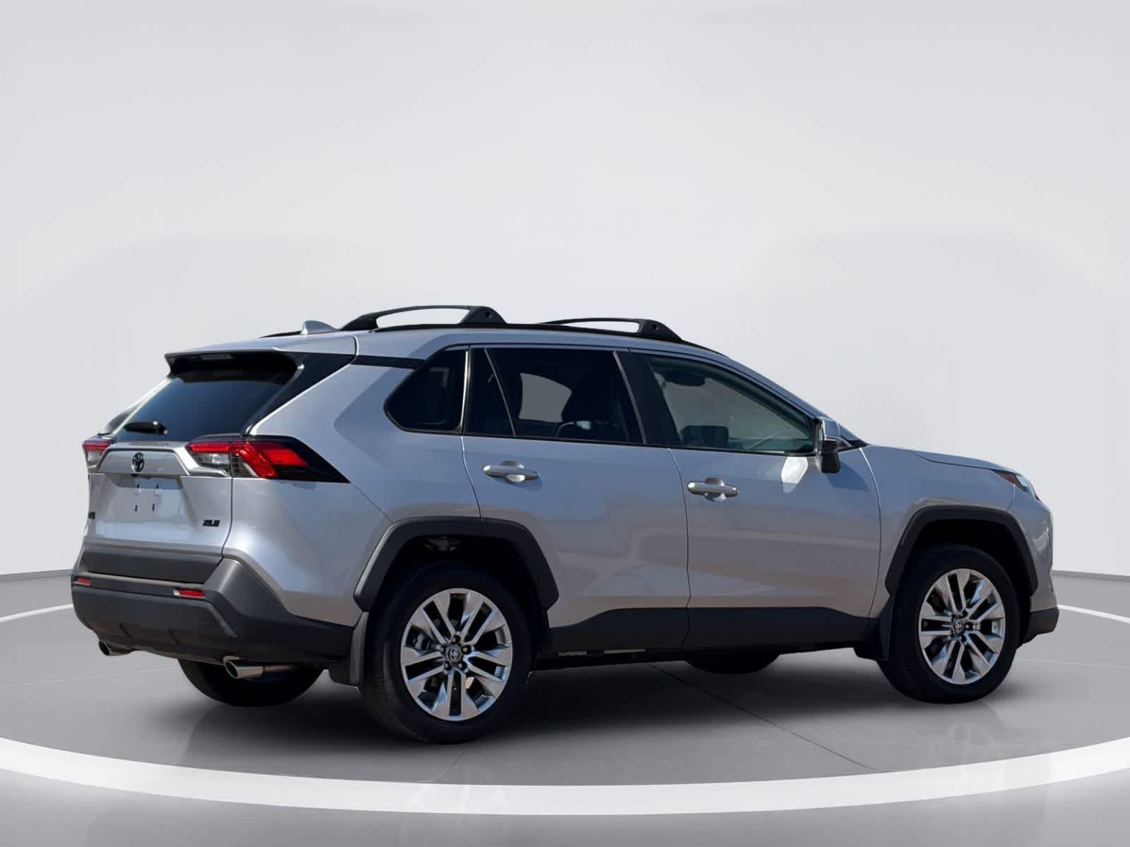 Thumbnail: 2025 Toyota RAV4 - 7