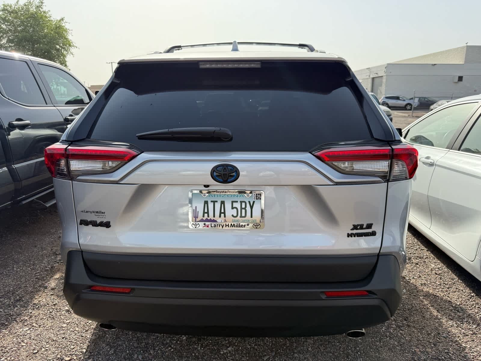 Thumbnail: 2024 Toyota RAV4 - 17