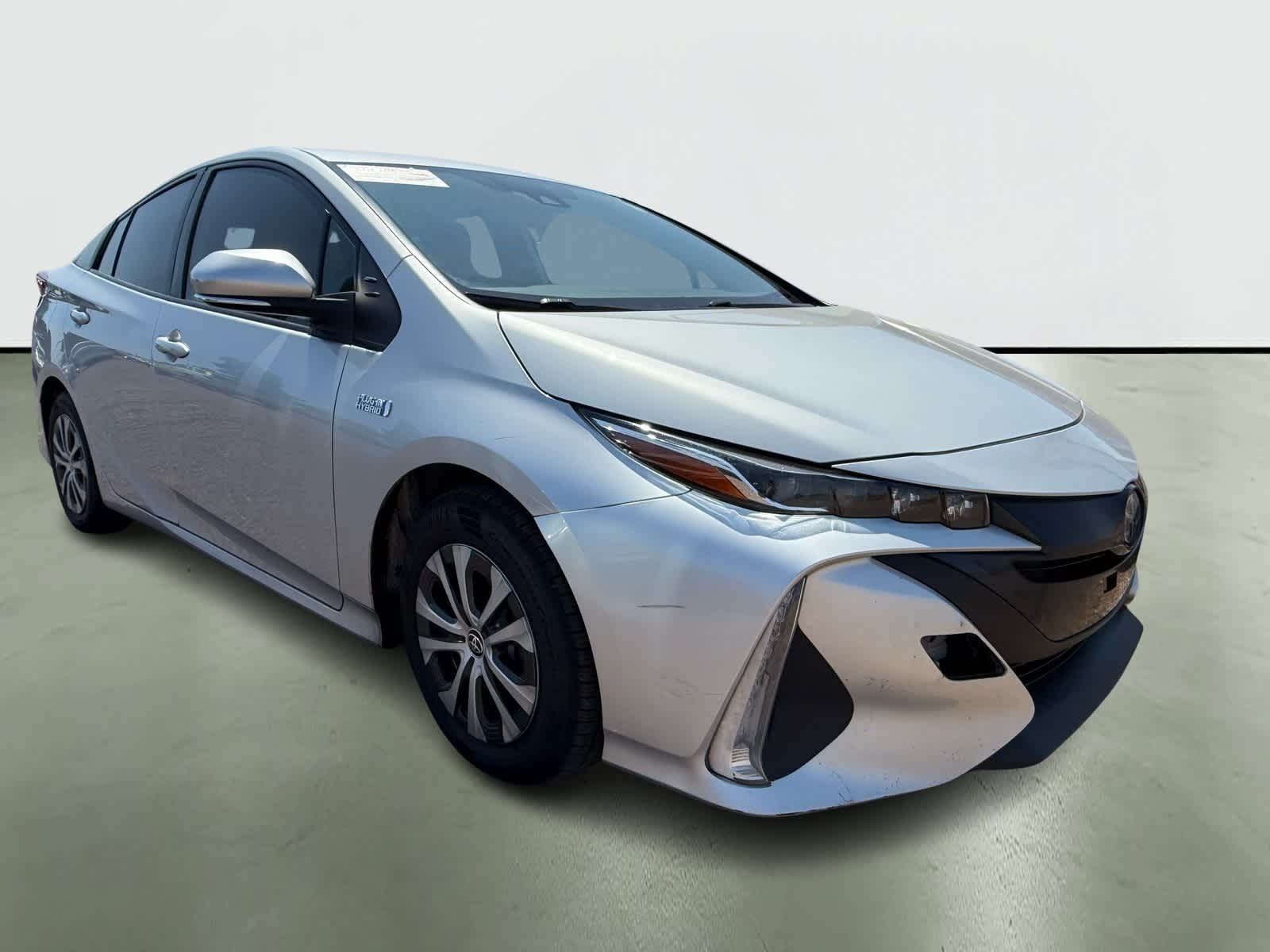 Thumbnail: 2021 Toyota Prius Prime - 5