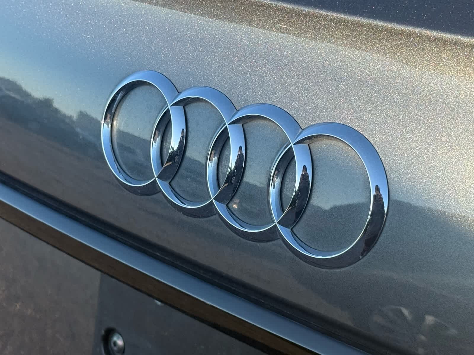Thumbnail: 2022 Audi SQ5 - 15
