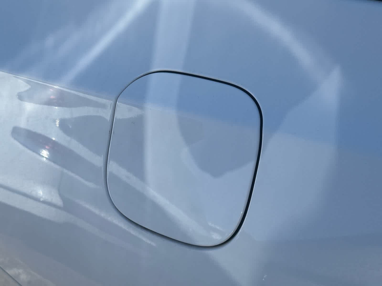 Thumbnail: 2018 Chevrolet Malibu - 17