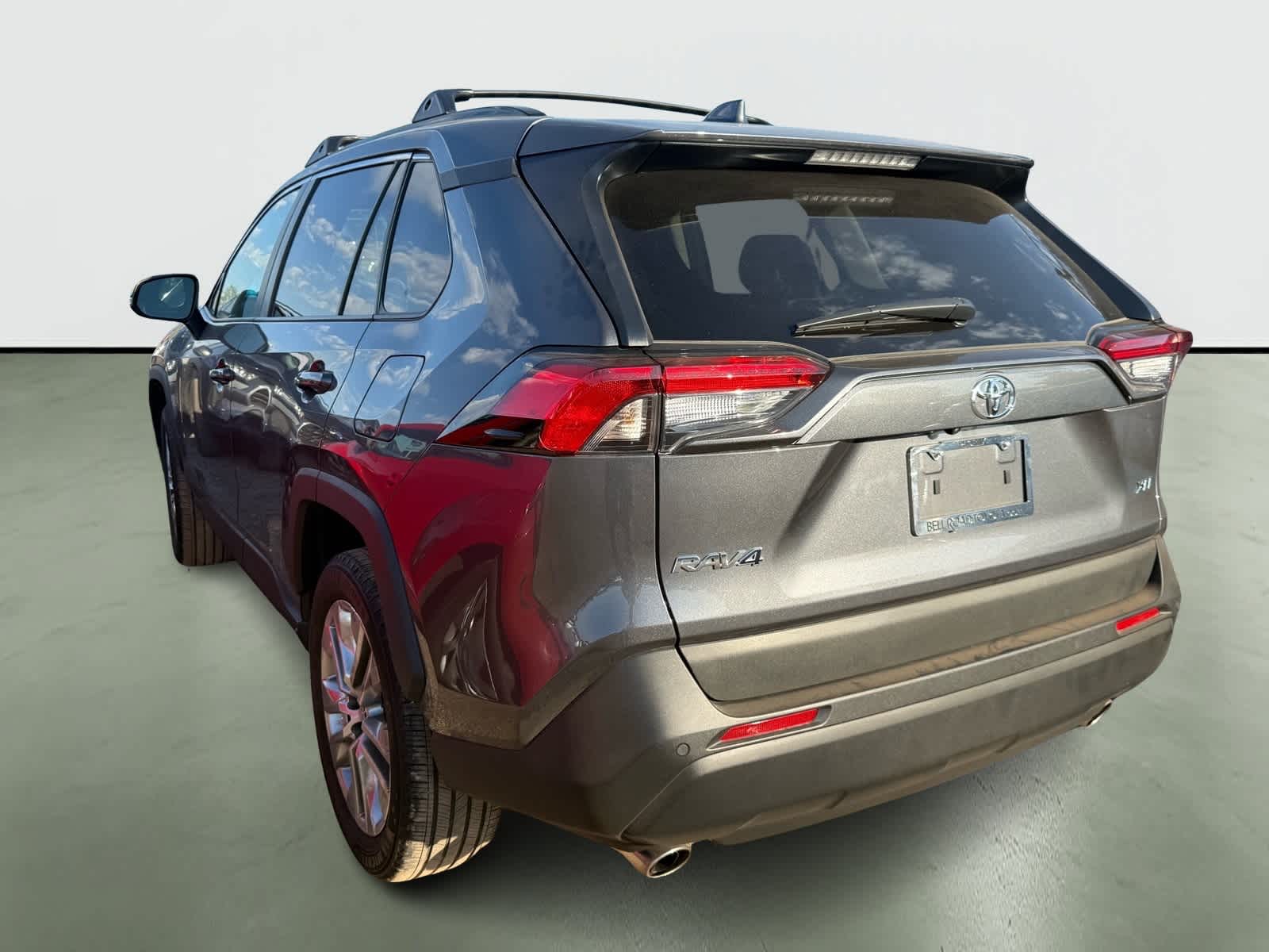 Thumbnail: 2023 Toyota RAV4 - 3