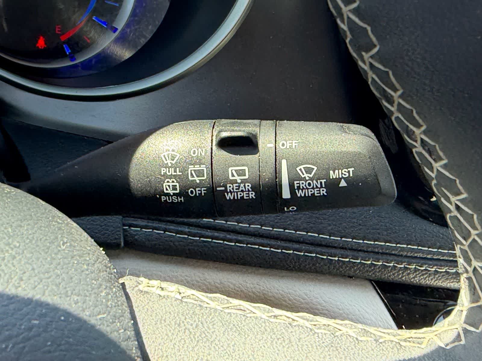 Thumbnail: 2024 Chrysler Pacifica - 18