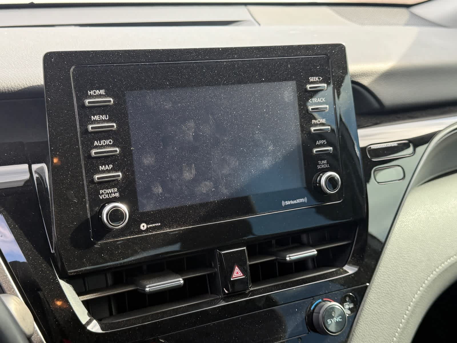 Thumbnail: 2022 Toyota Camry - 17