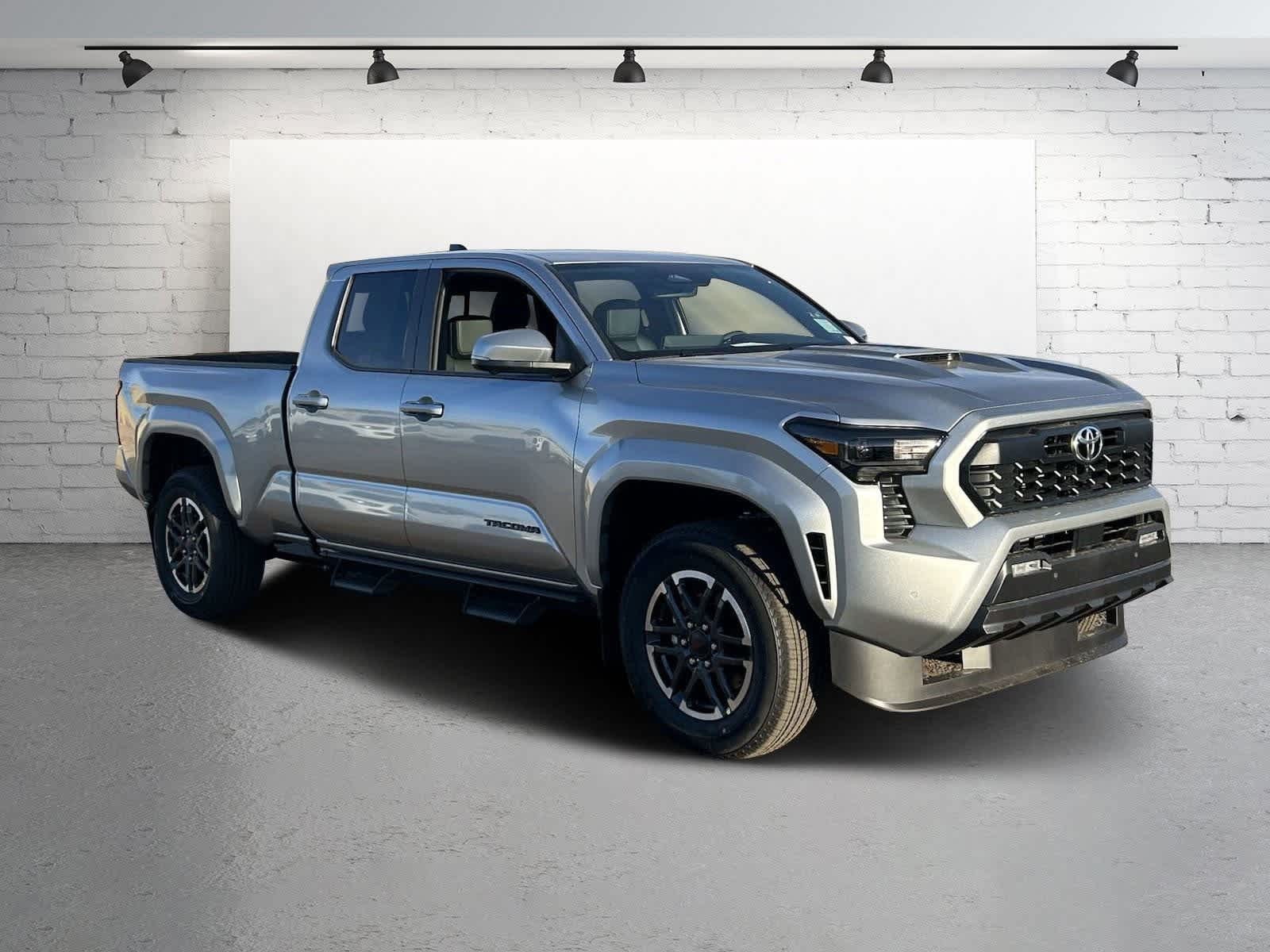 Thumbnail: 2024 Toyota Tacoma - 8