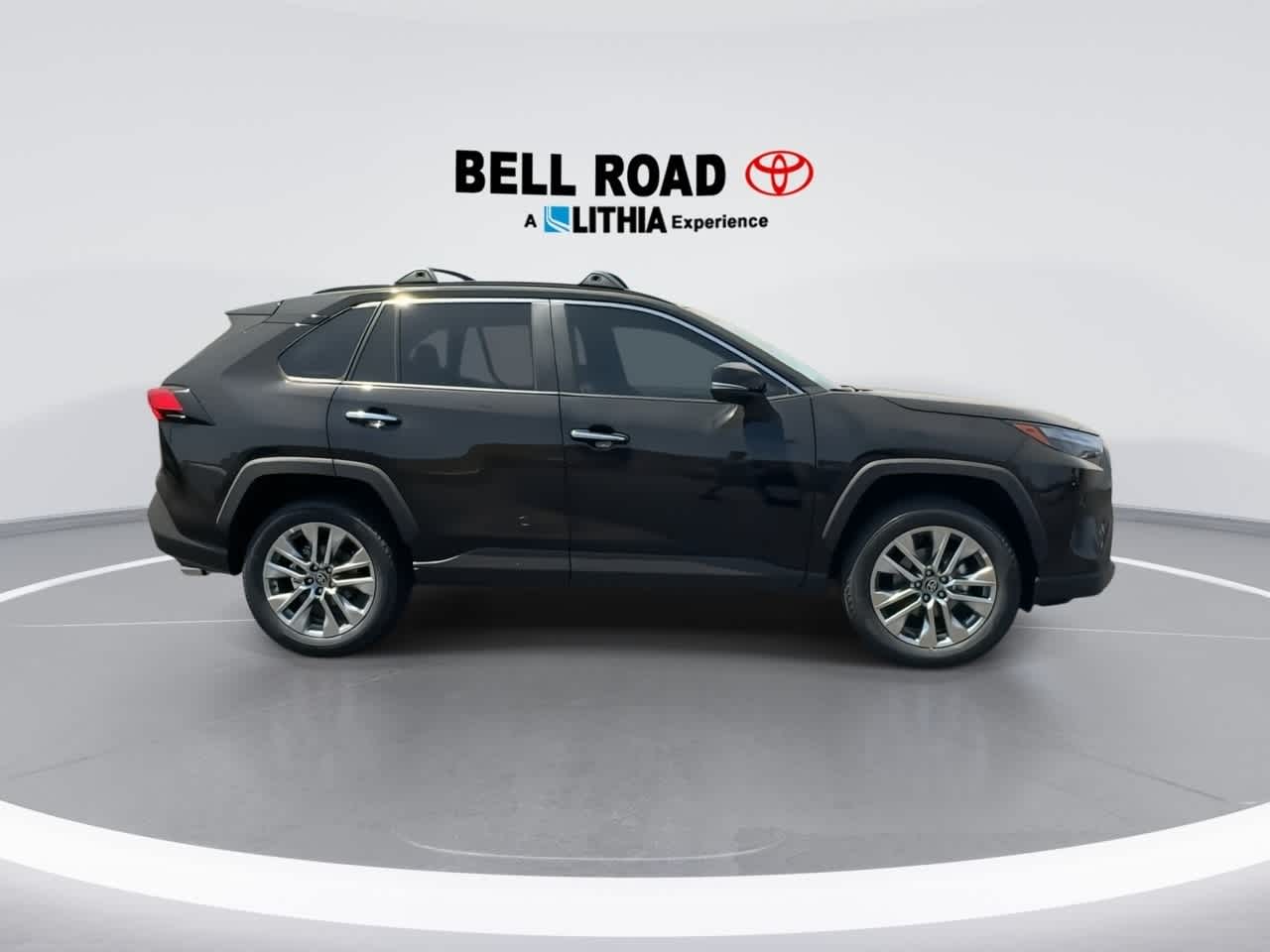 Thumbnail: 2025 Toyota RAV4 - 9