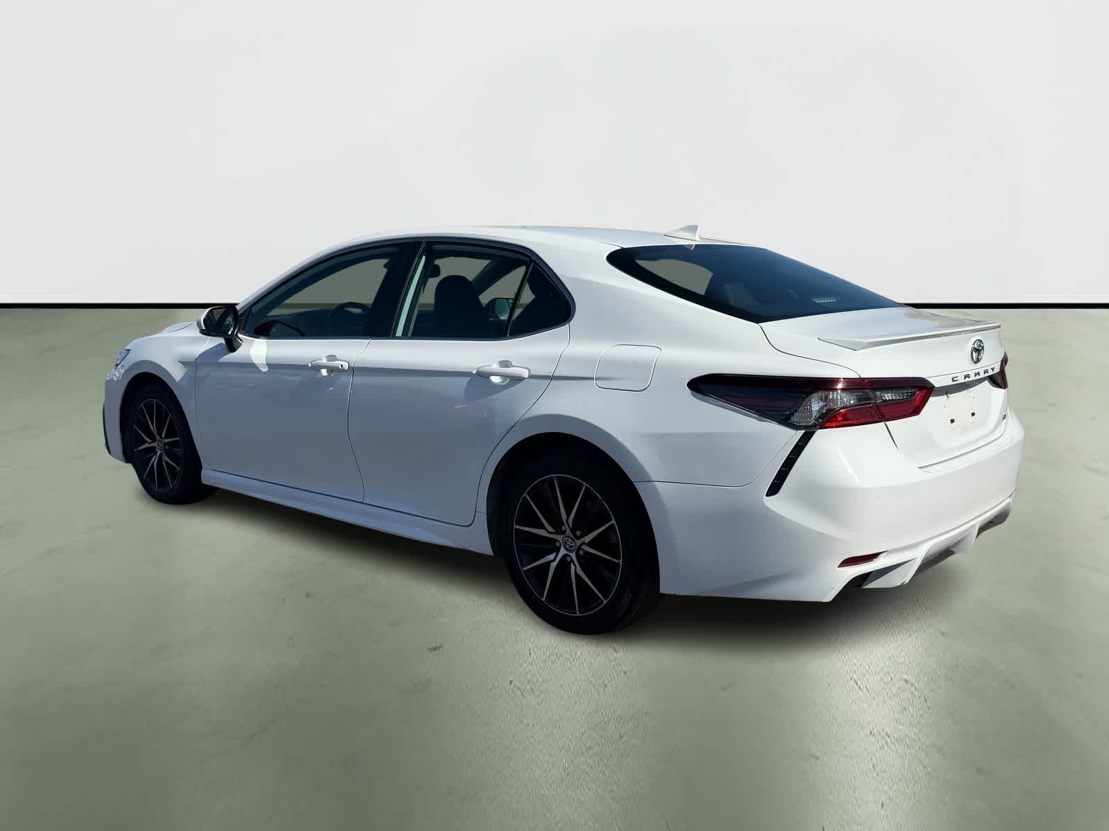 Thumbnail: 2024 Toyota Camry - 3