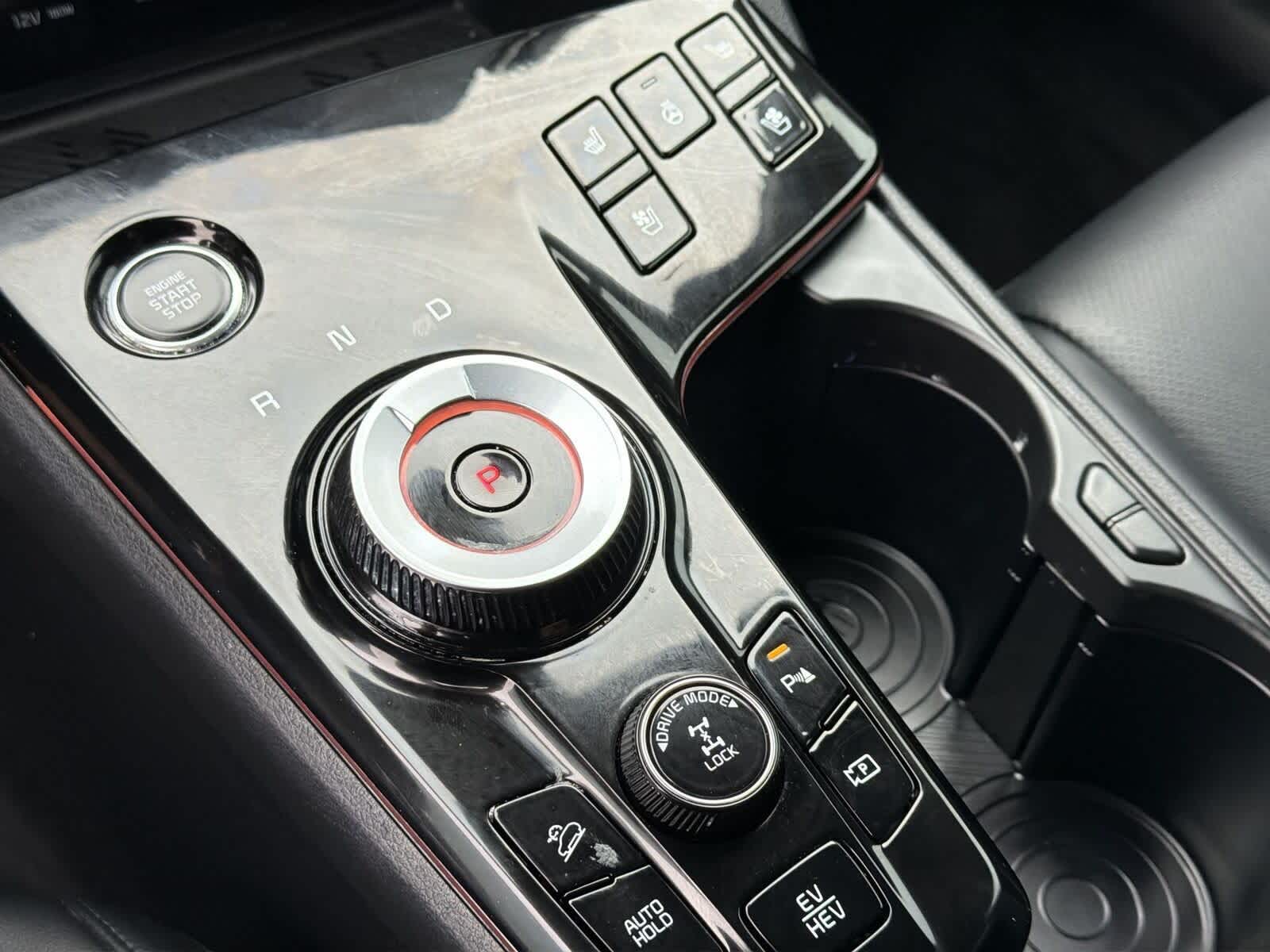 Thumbnail: 2023 Kia Sportage - 25