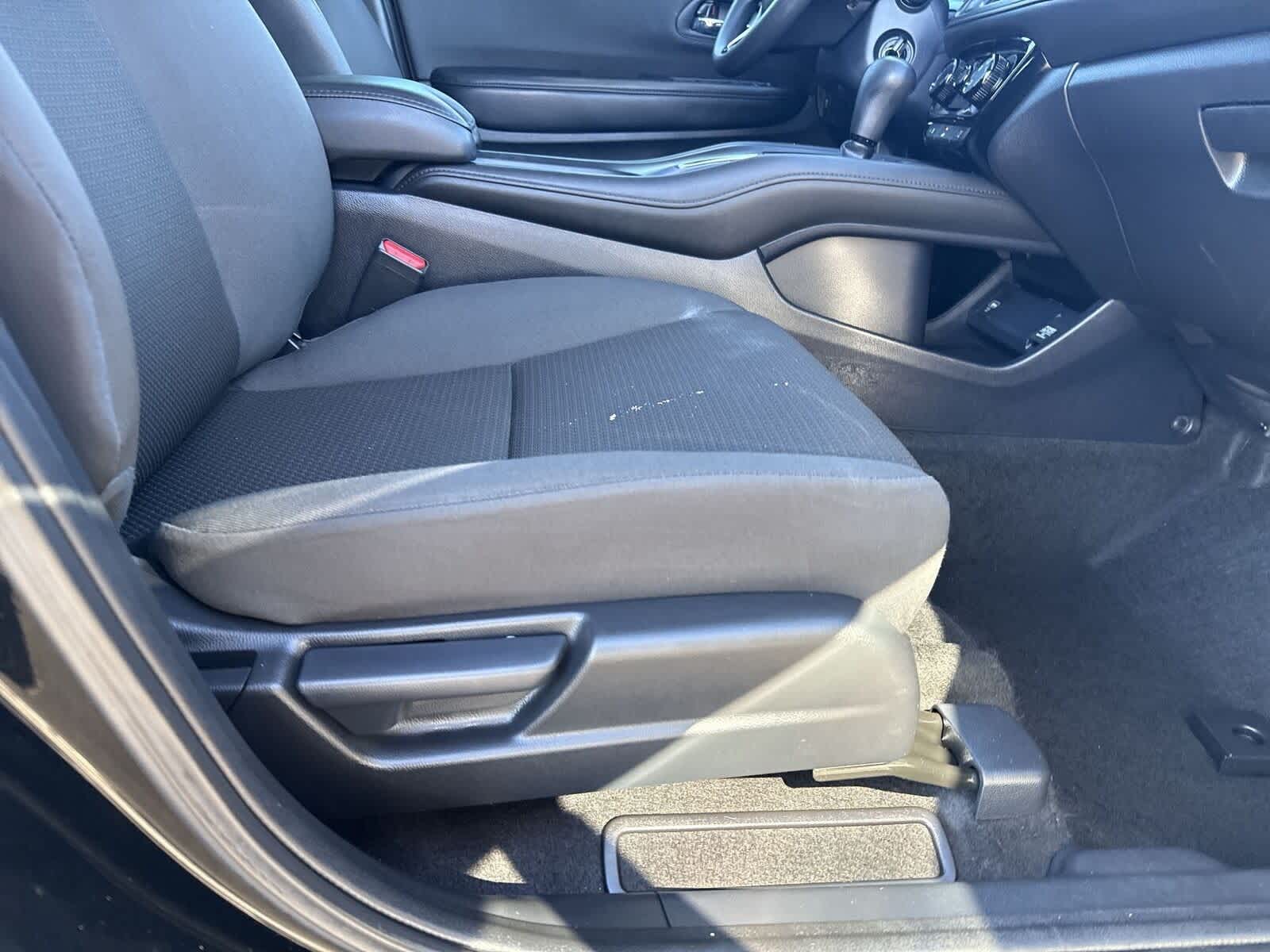 Thumbnail: 2022 Honda HR-V - 12