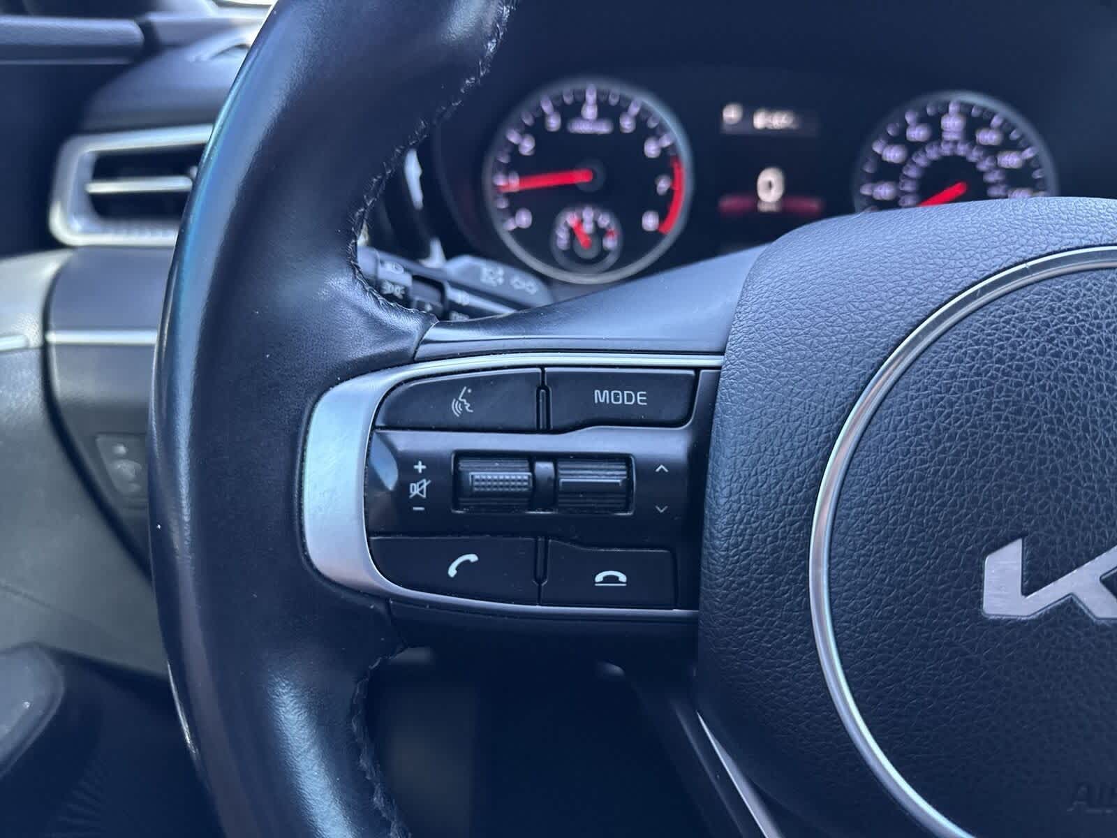 Thumbnail: 2022 Kia K5 - 28