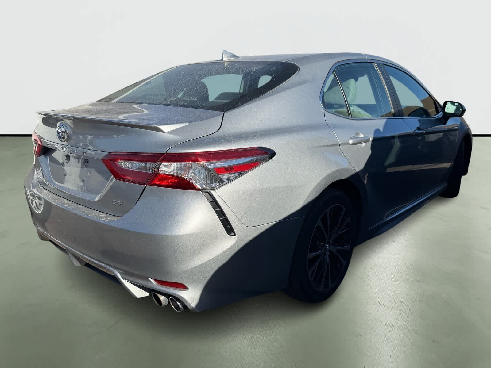 Thumbnail: 2020 Toyota Camry - 4
