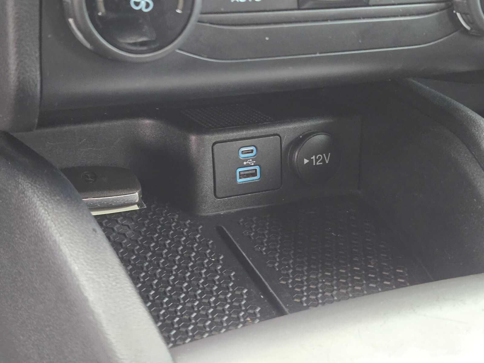 Thumbnail: 2021 Ford Bronco Sport - 11