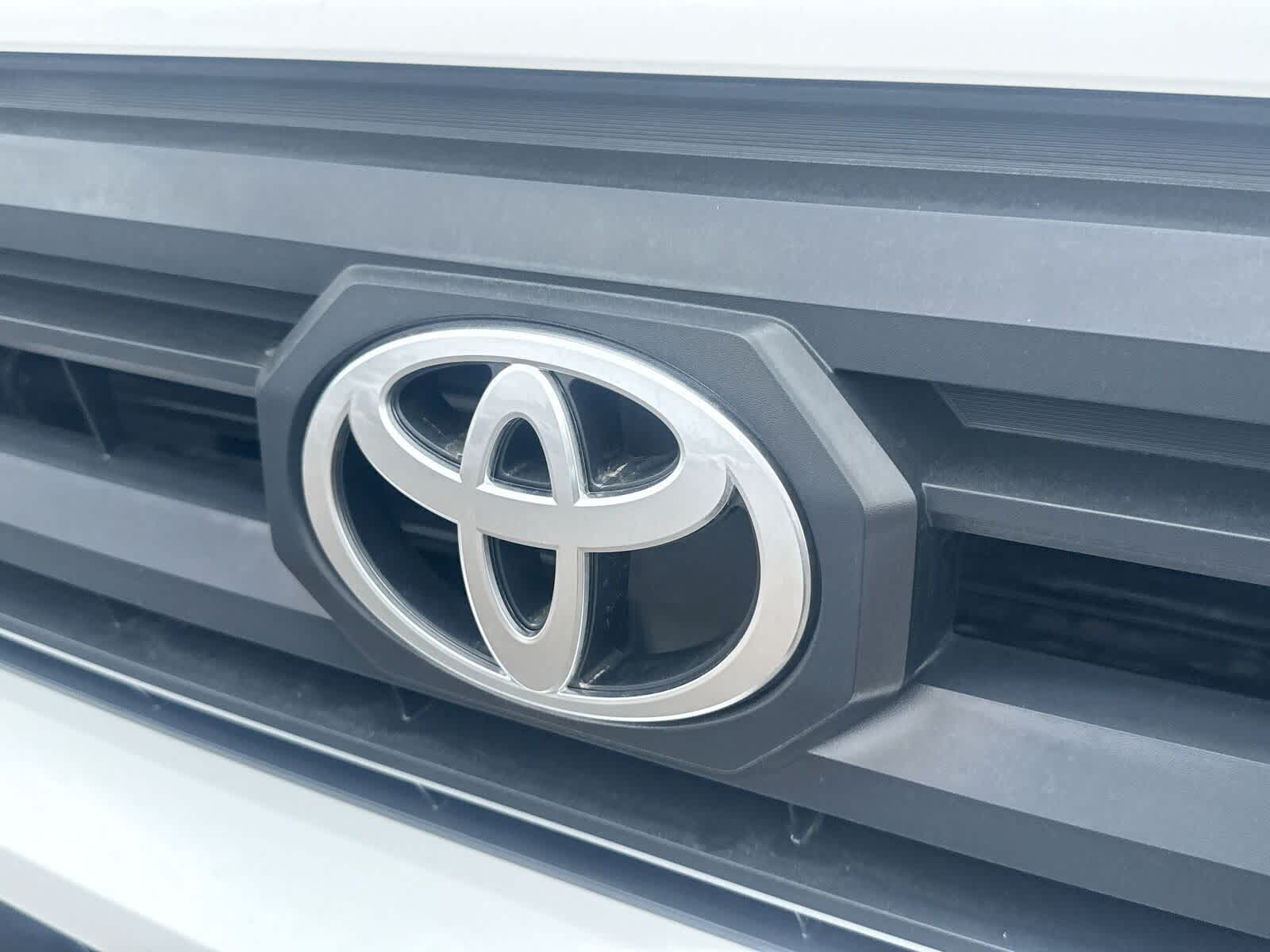 Thumbnail: 2024 Toyota Tacoma - 32