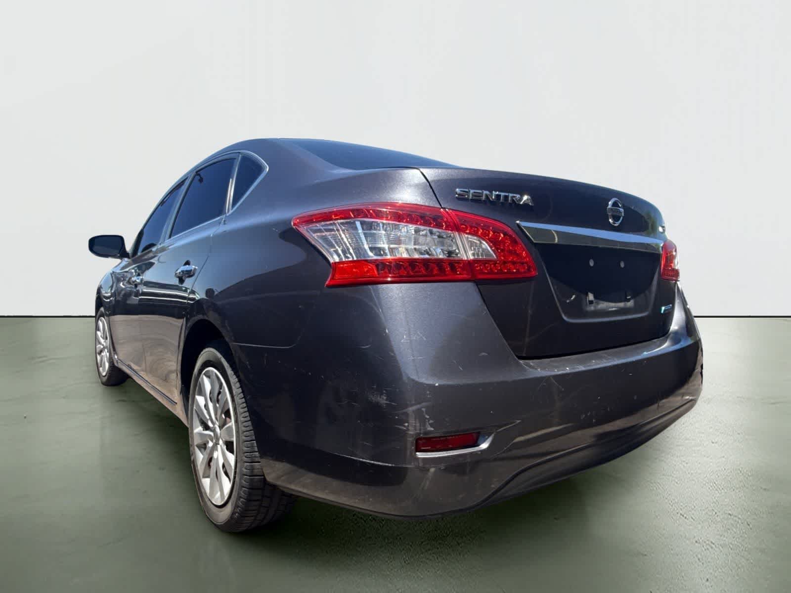 Thumbnail: 2013 Nissan Sentra - 3