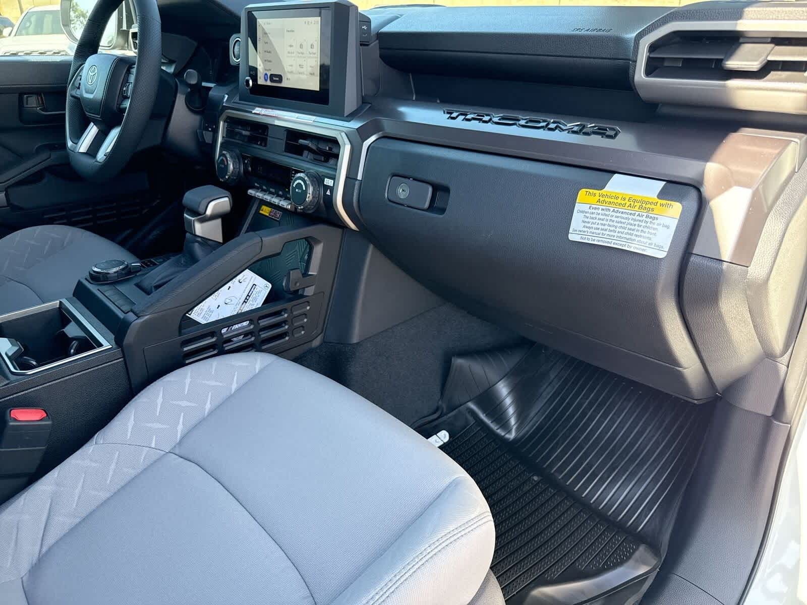 Thumbnail: 2025 Toyota Tacoma - 11