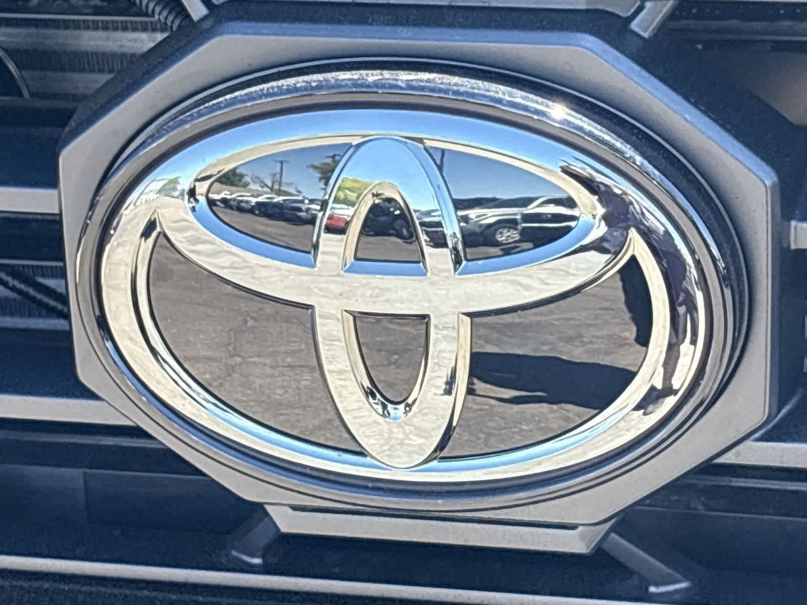 Thumbnail: 2025 Toyota 4Runner - 33