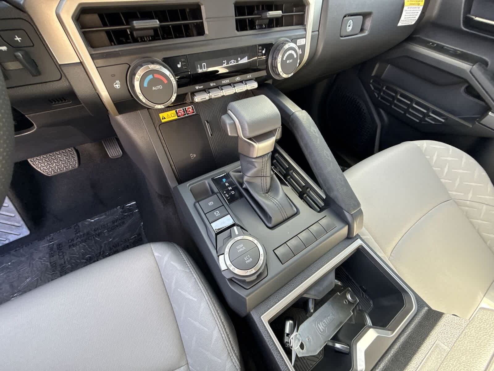 Thumbnail: 2025 Toyota Tacoma - 25