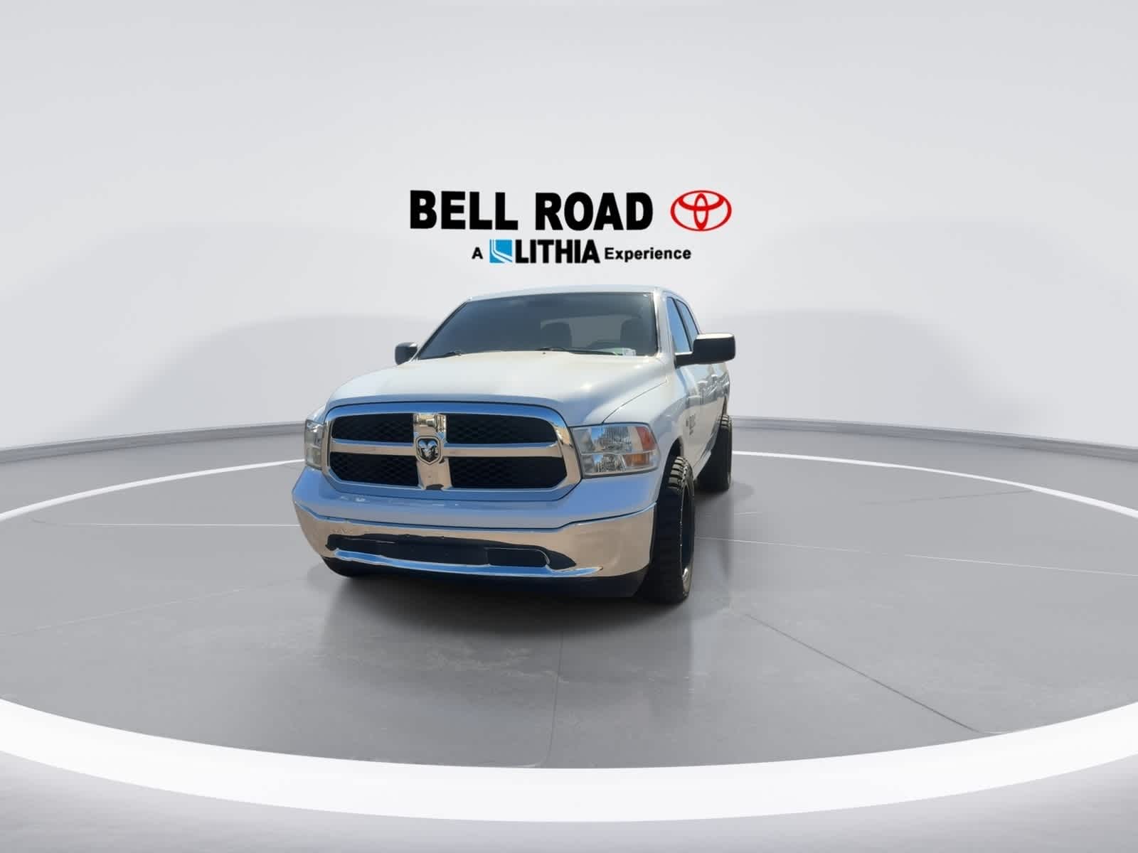 Thumbnail: 2021 RAM 1500 Classic - 3
