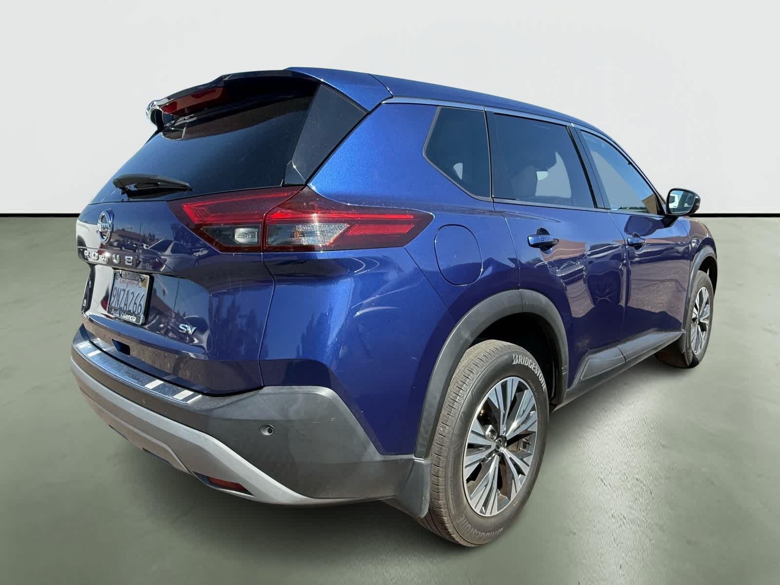 Thumbnail: 2021 Nissan Rogue - 4