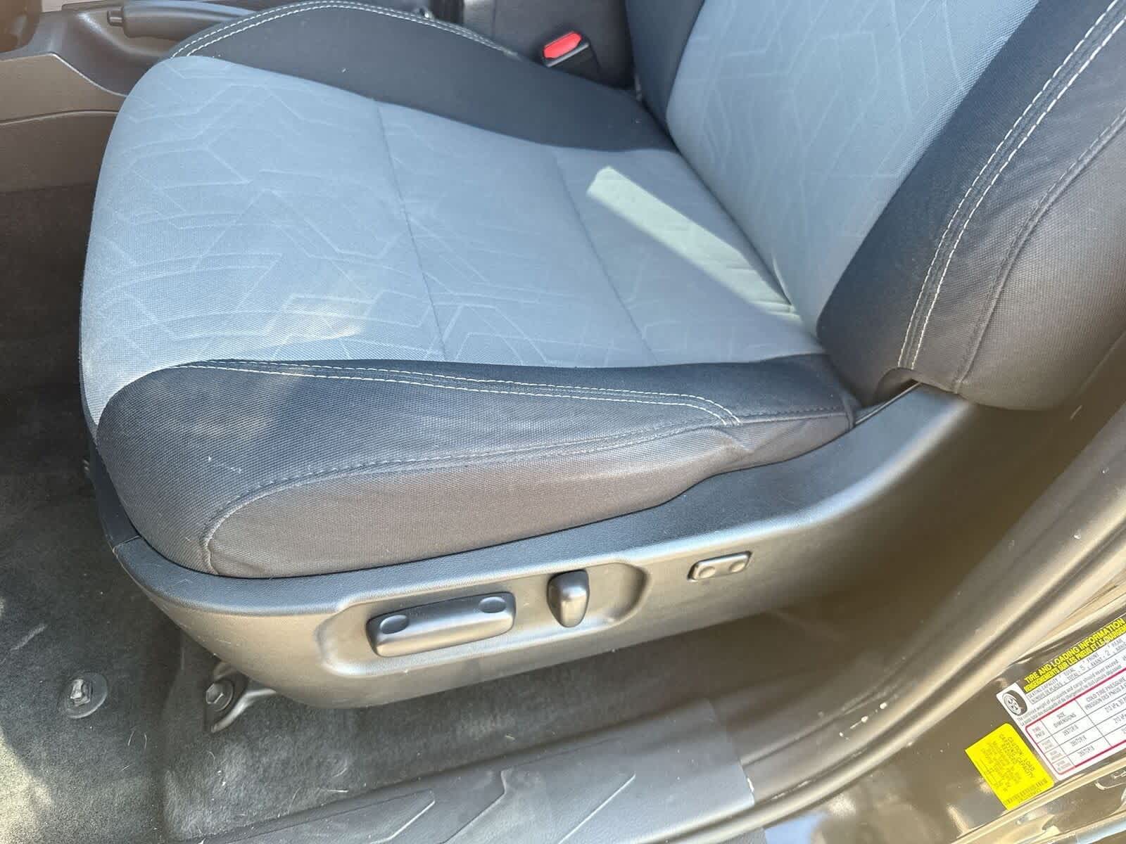 Thumbnail: 2021 Toyota Tacoma - 18