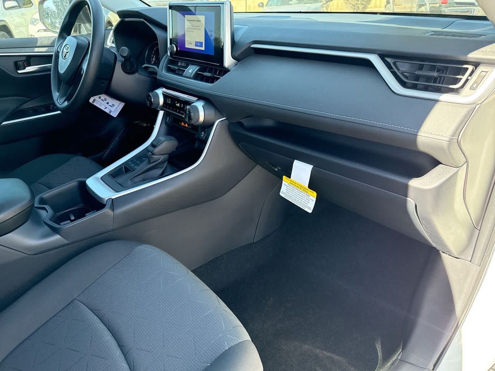 Thumbnail: 2025 Toyota RAV4 - 11