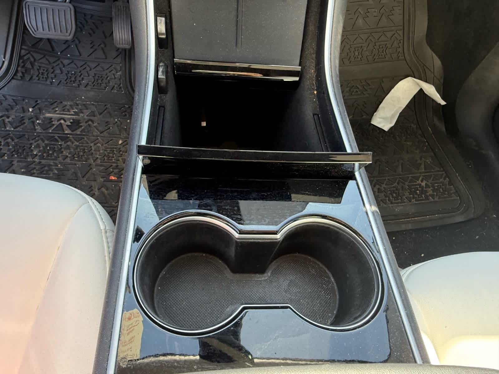 Thumbnail: 2020 Tesla Model Y - 16