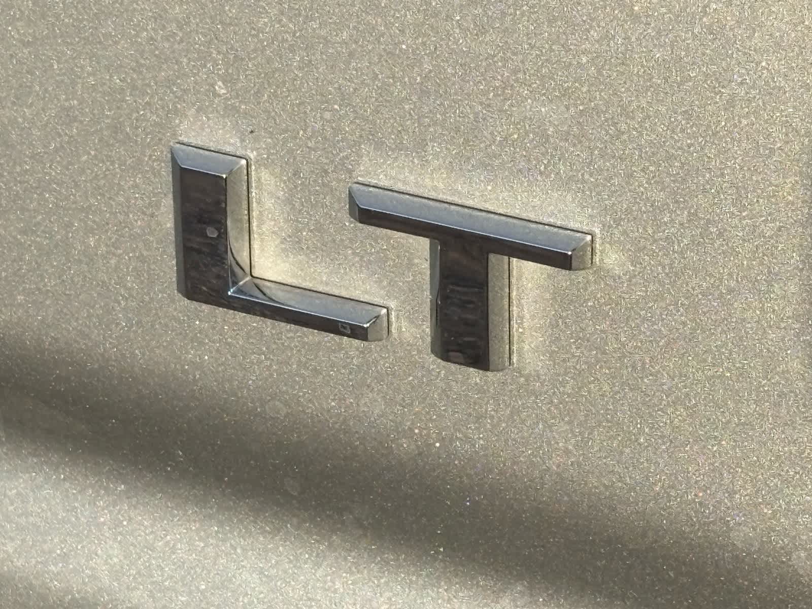 Thumbnail: 2022 Chevrolet Silverado 1500 - 18