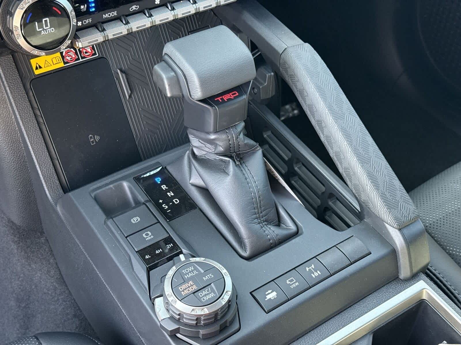 Thumbnail: 2025 Toyota Tacoma - 25