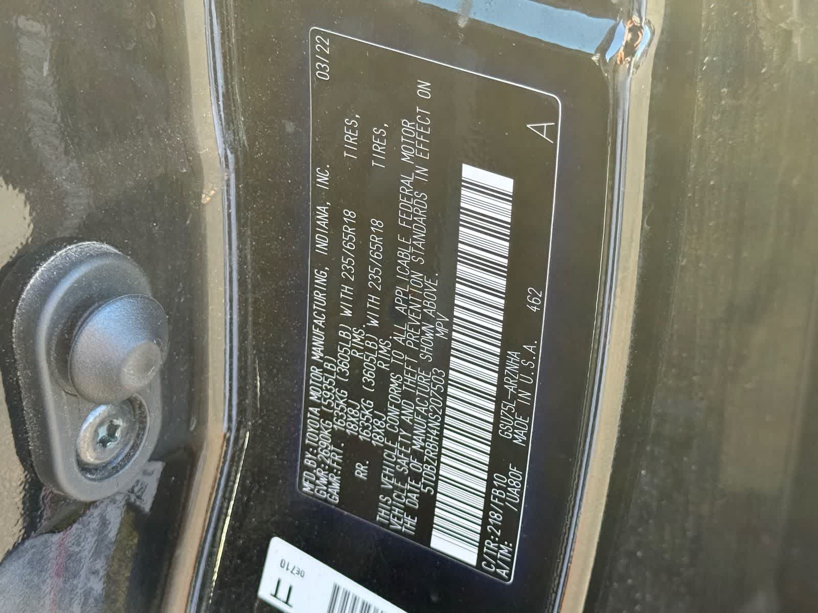 Thumbnail: 2022 Toyota Highlander - 21