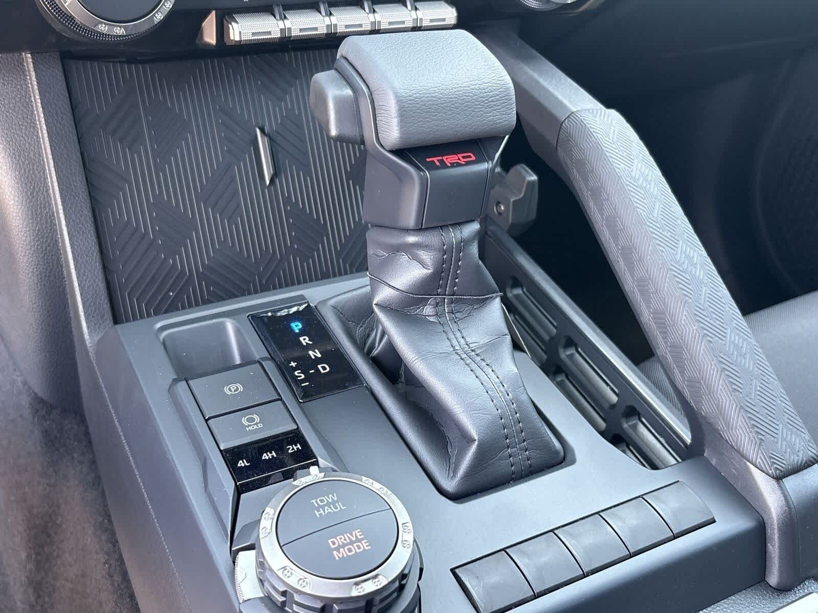 Thumbnail: 2025 Toyota Tacoma - 25