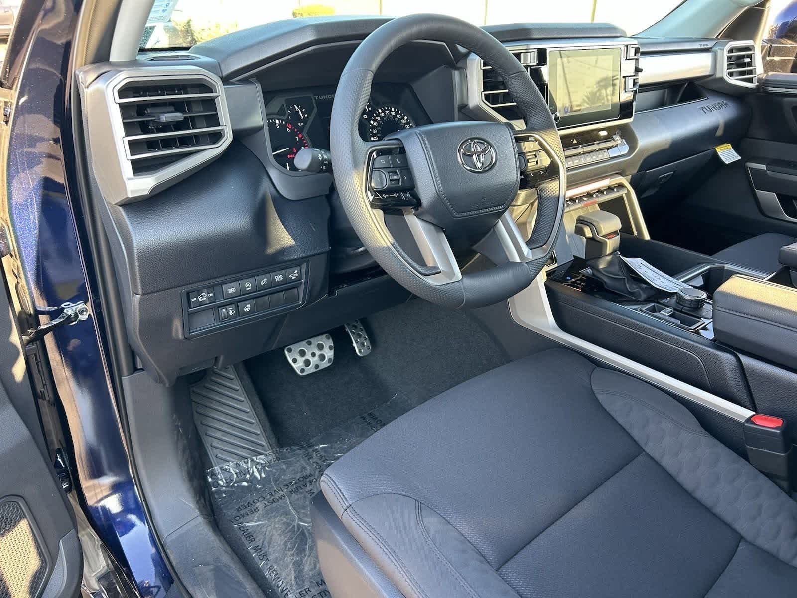 Thumbnail: 2024 Toyota Tundra - 2