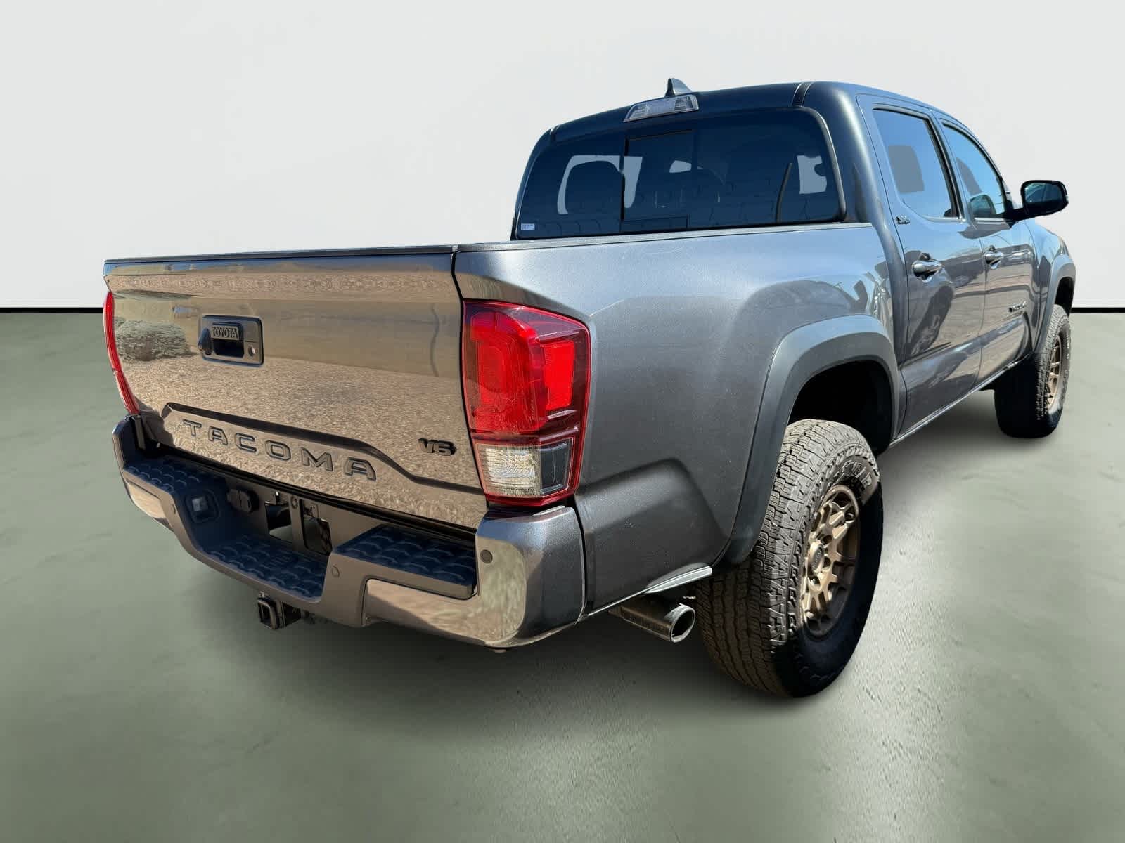 Thumbnail: 2023 Toyota Tacoma - 4