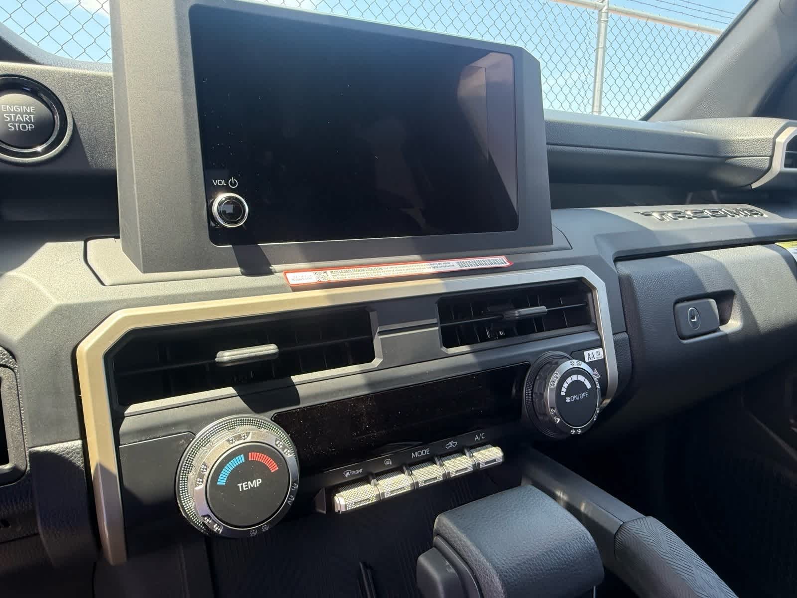 Thumbnail: 2025 Toyota Tacoma - 19