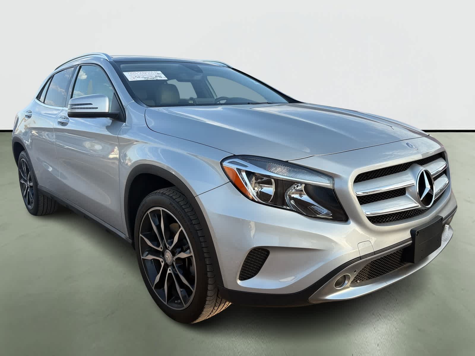 Thumbnail: 2016 Mercedes-Benz GLA - 5