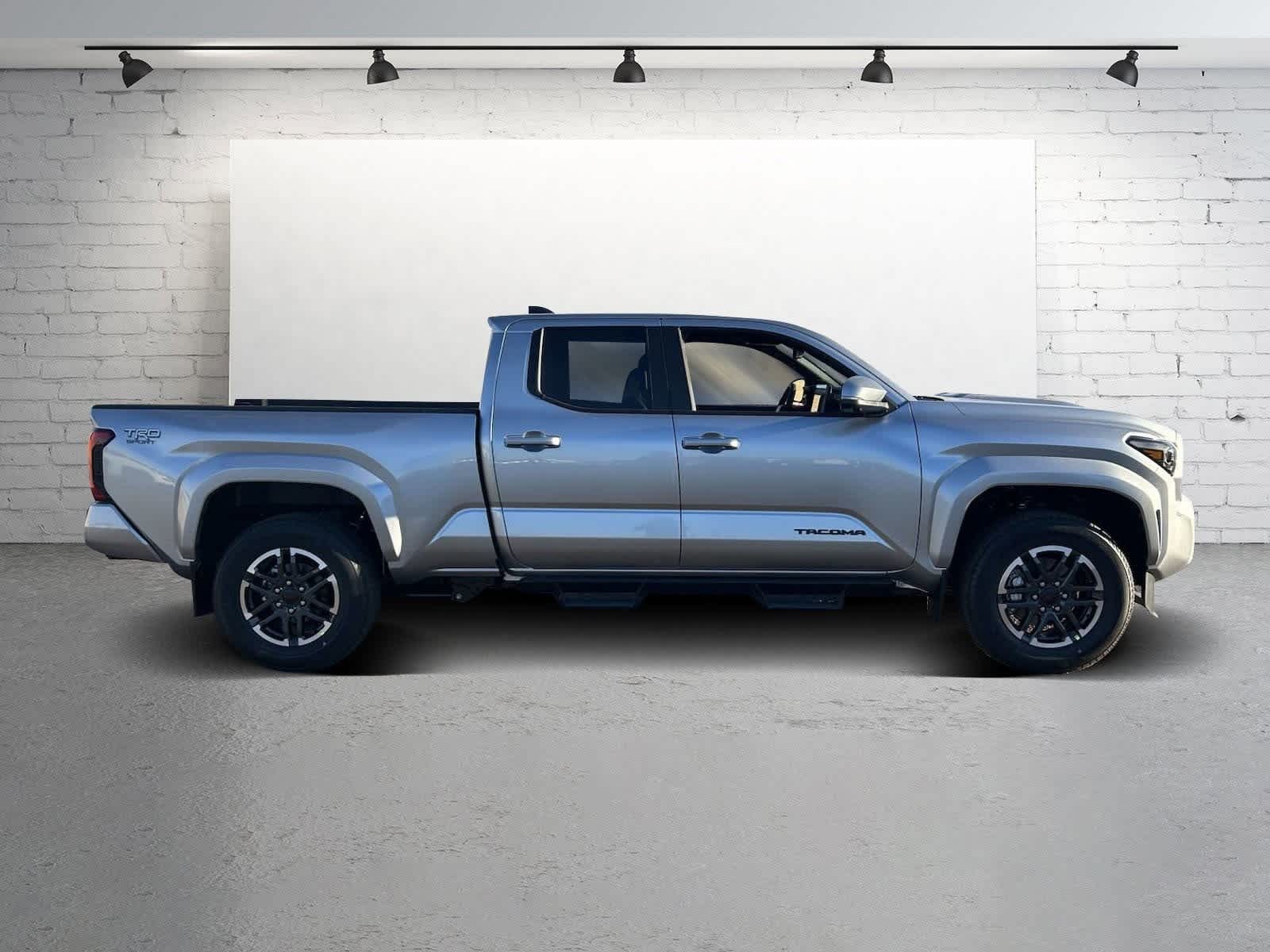 Thumbnail: 2024 Toyota Tacoma - 7