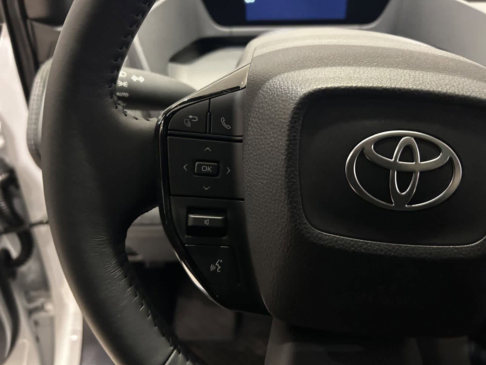 2024 Toyota bZ4X XLE 16