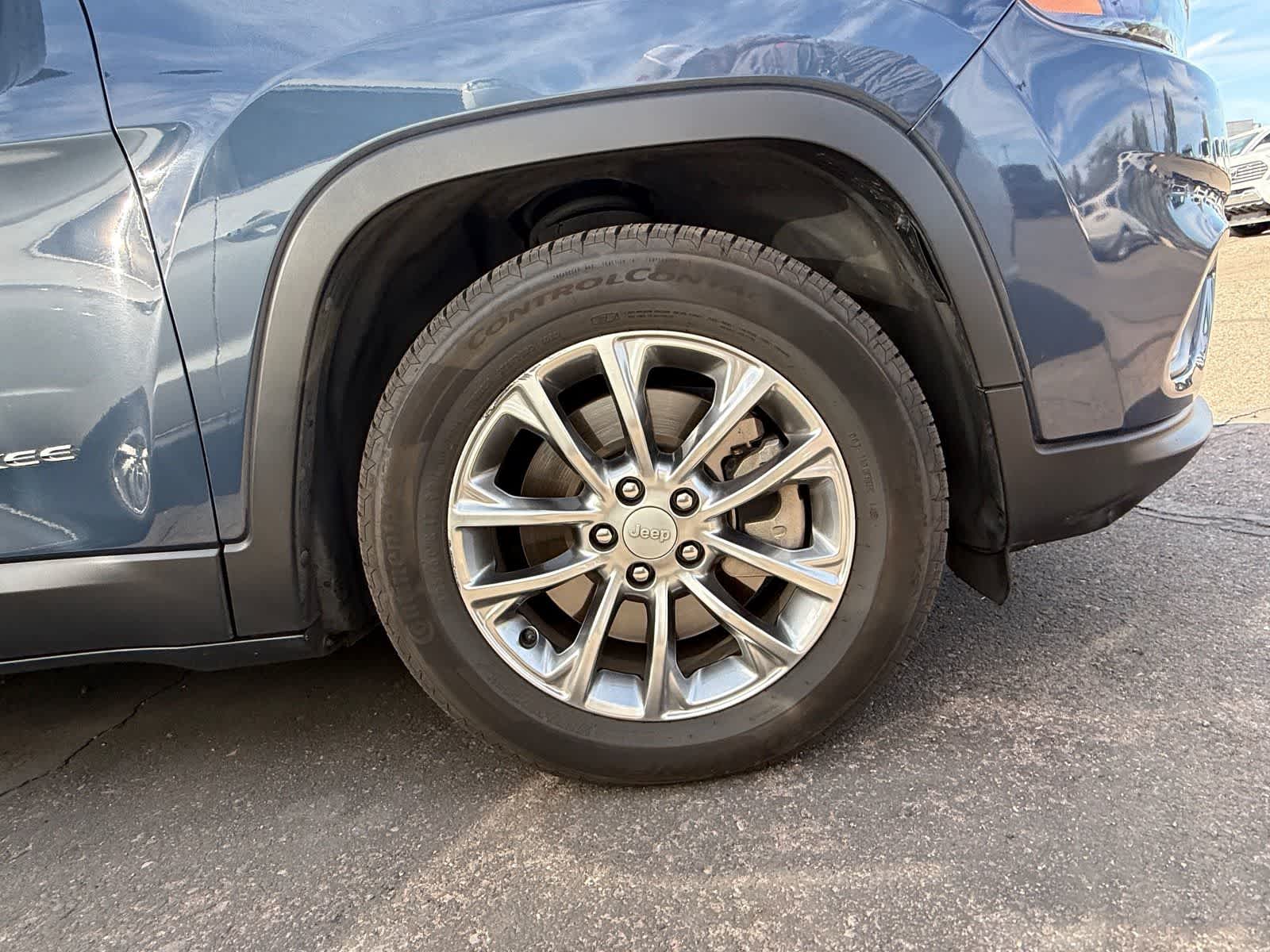 Thumbnail: 2021 Jeep Cherokee - 7