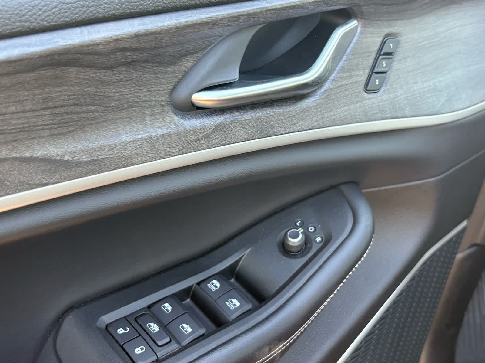 Thumbnail: 2021 Jeep Grand Cherokee L - 12