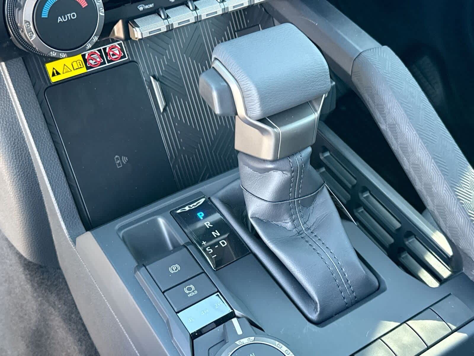 Thumbnail: 2025 Toyota Tacoma - 25