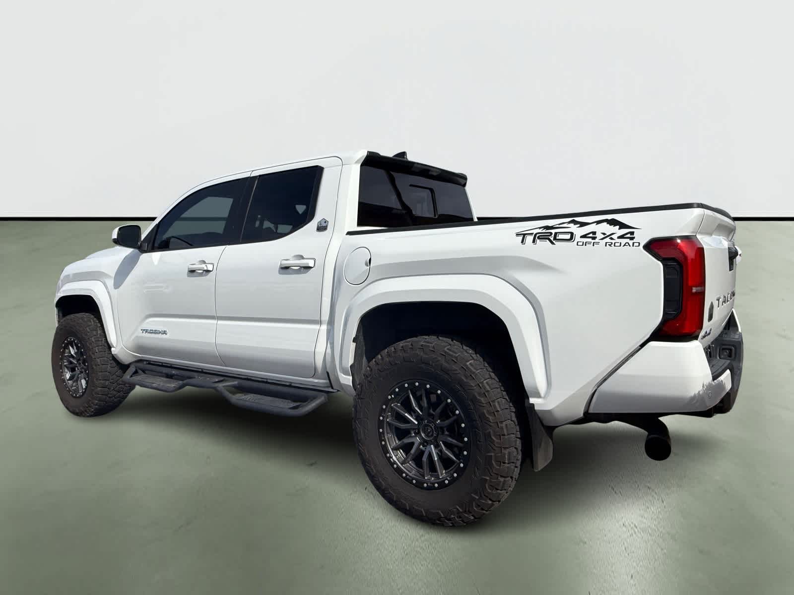 Thumbnail: 2024 Toyota Tacoma - 3