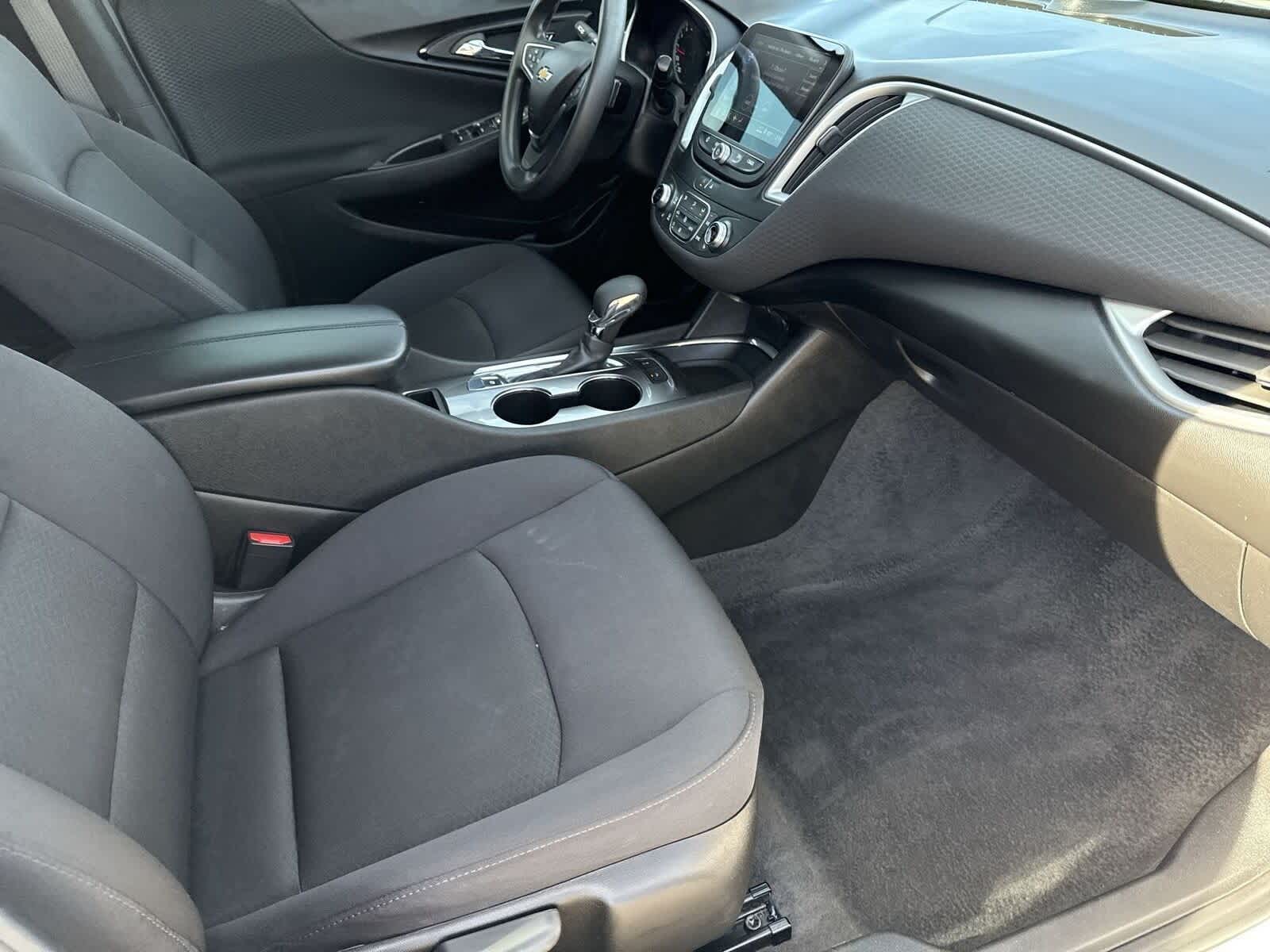 Thumbnail: 2024 Chevrolet Malibu - 11