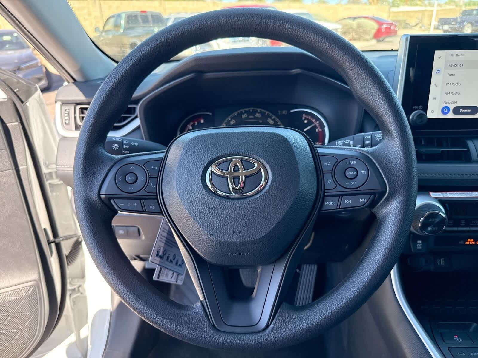 Thumbnail: 2025 Toyota RAV4 - 26