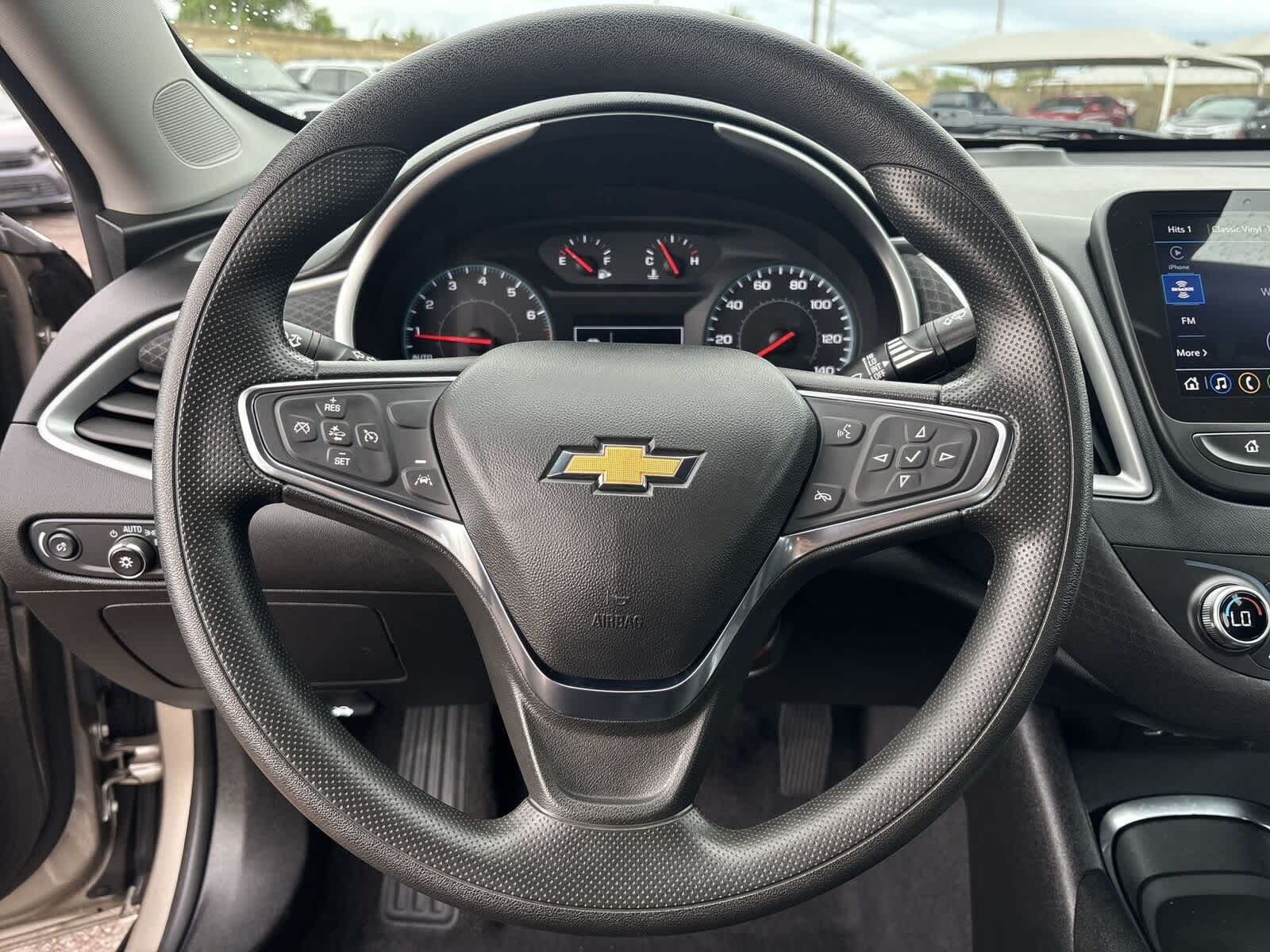 Thumbnail: 2025 Chevrolet Malibu - 31