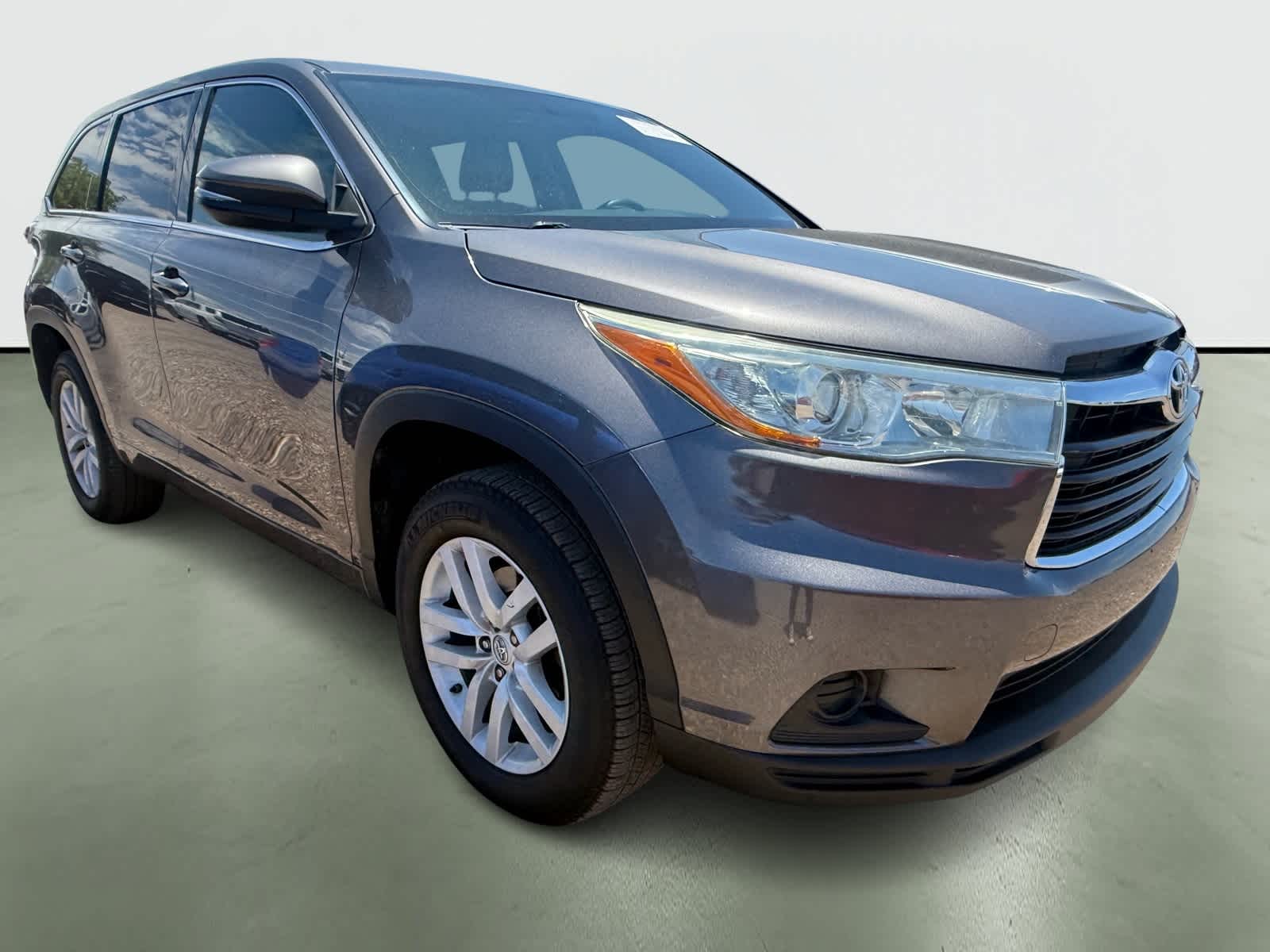 Thumbnail: 2015 Toyota Highlander - 5